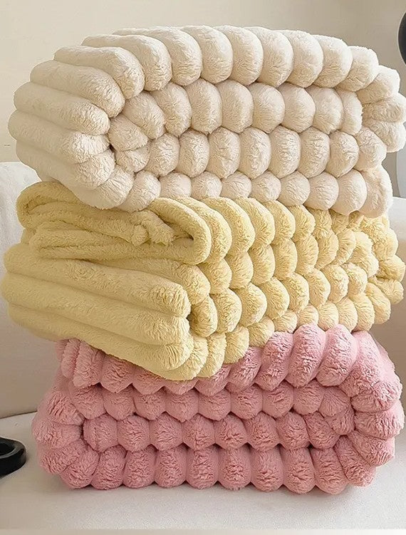 Luxury Double-Sided Plush Blanket – Ultra Soft & Cosy Throw
